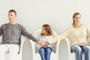 Cách giành quyền nuôi con khi ly hôn theo quy định [MỚI NHẤT]
