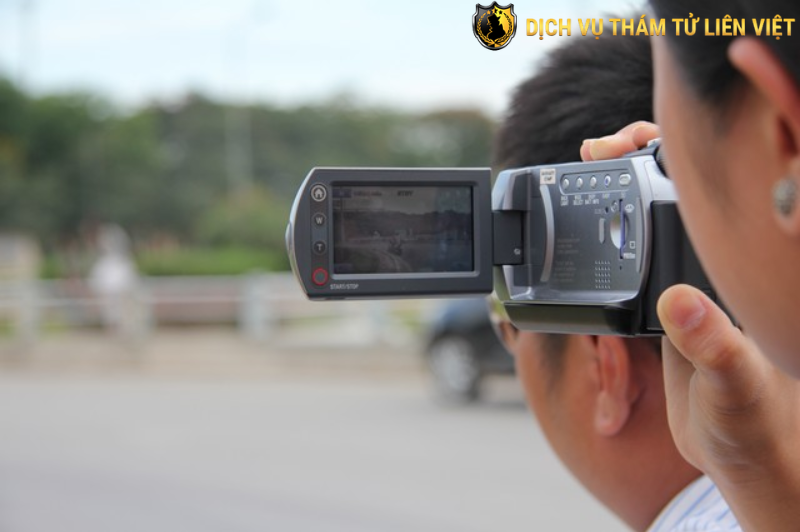 Dịch vụ theo dõi giám sát con cái
