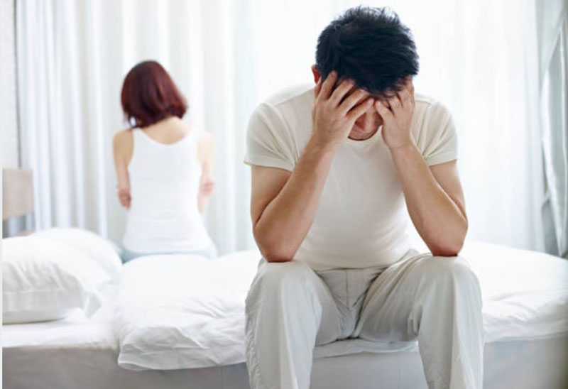 Né tránh chuyện chăn gối